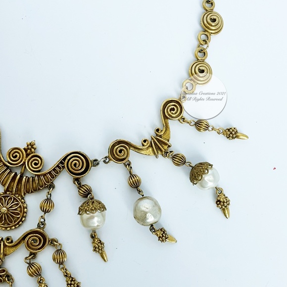Baroque Faux Pearl Necklace Gilt Scroll Chain by Stephanie Lake Design Vintage - Picture 6 of 9